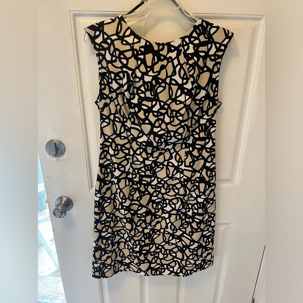 Cap sleeve dress